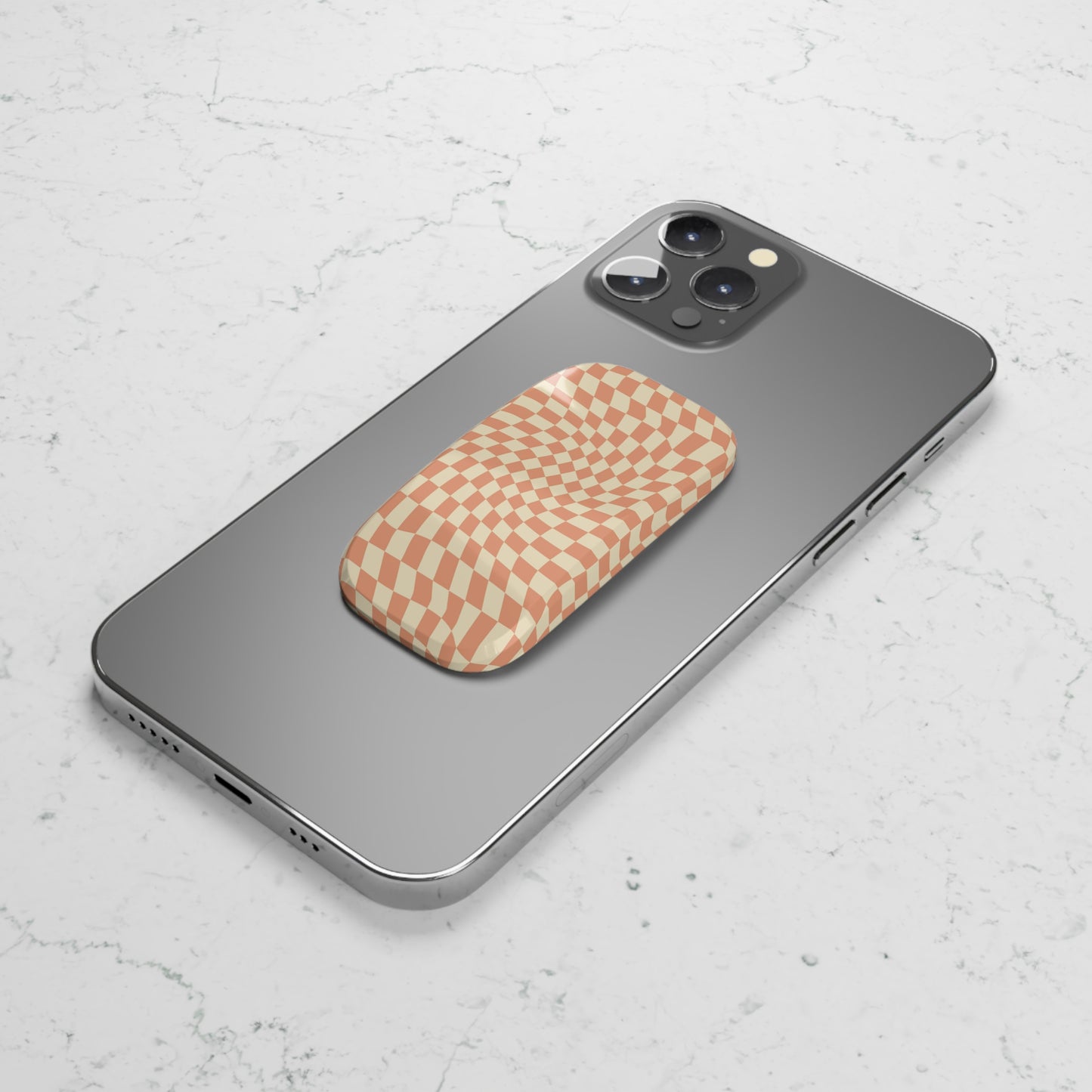 Peach Cream Wavy Checkerboard Phone Click-On Grip