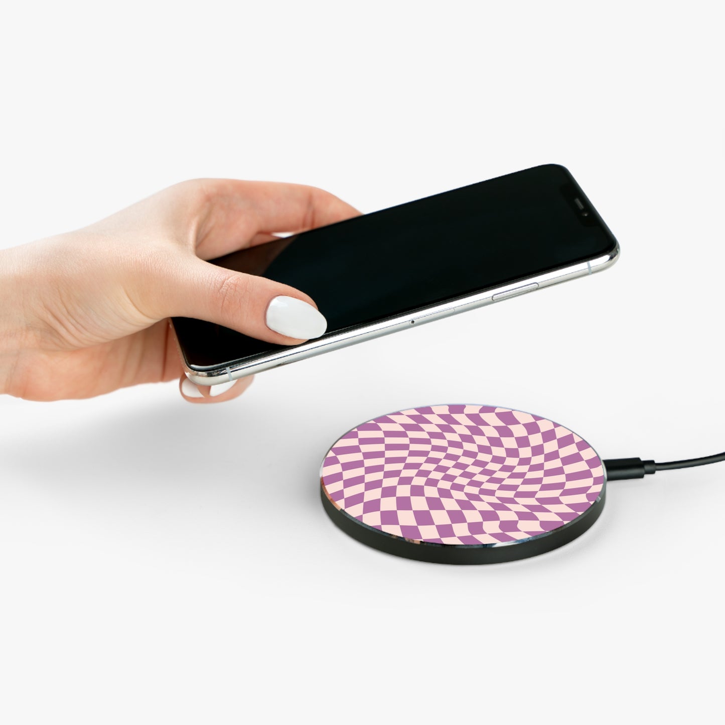 Purple Pink Wavy Checkerboard Wireless Charger