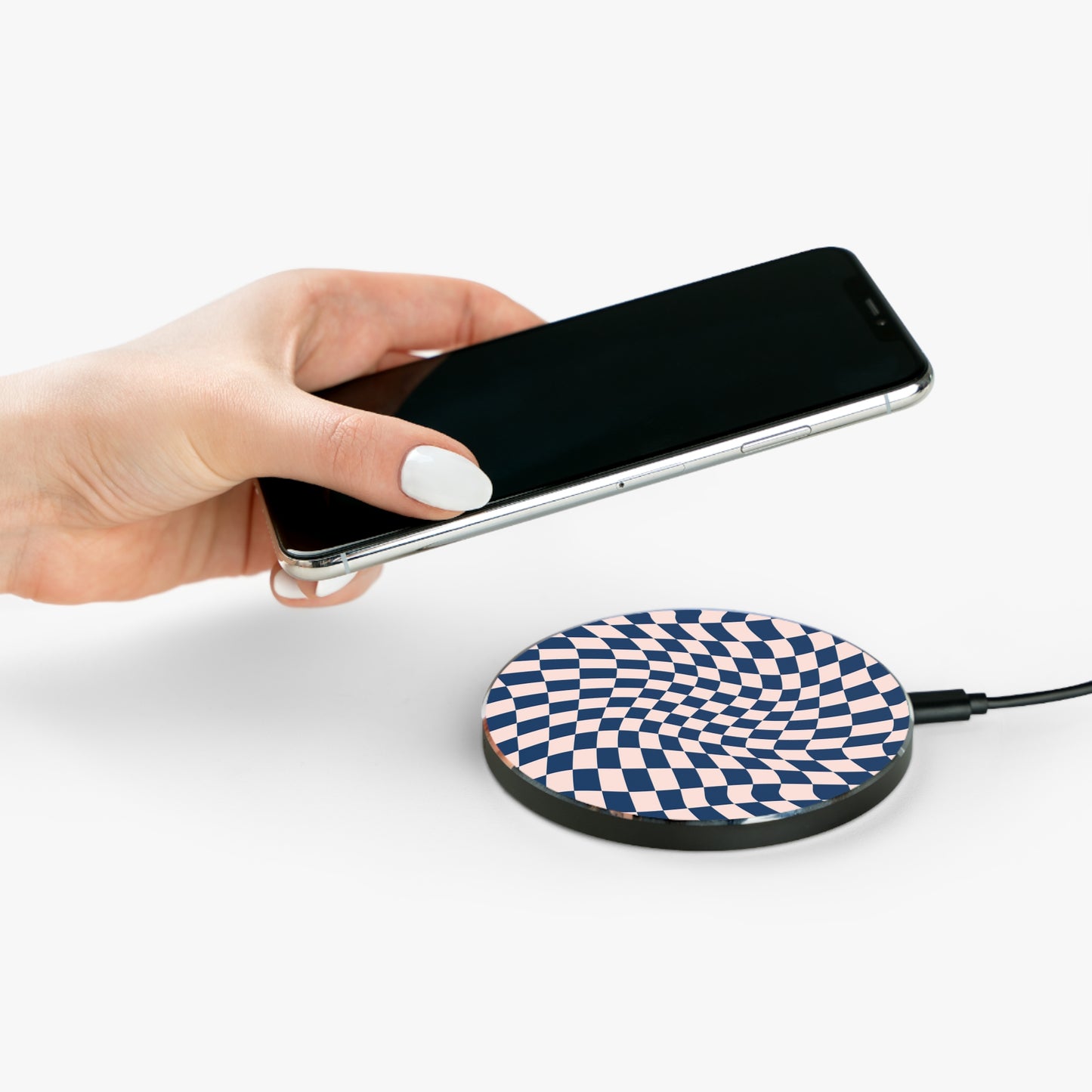 Blue Wavy Checkerboard Wireless Charger