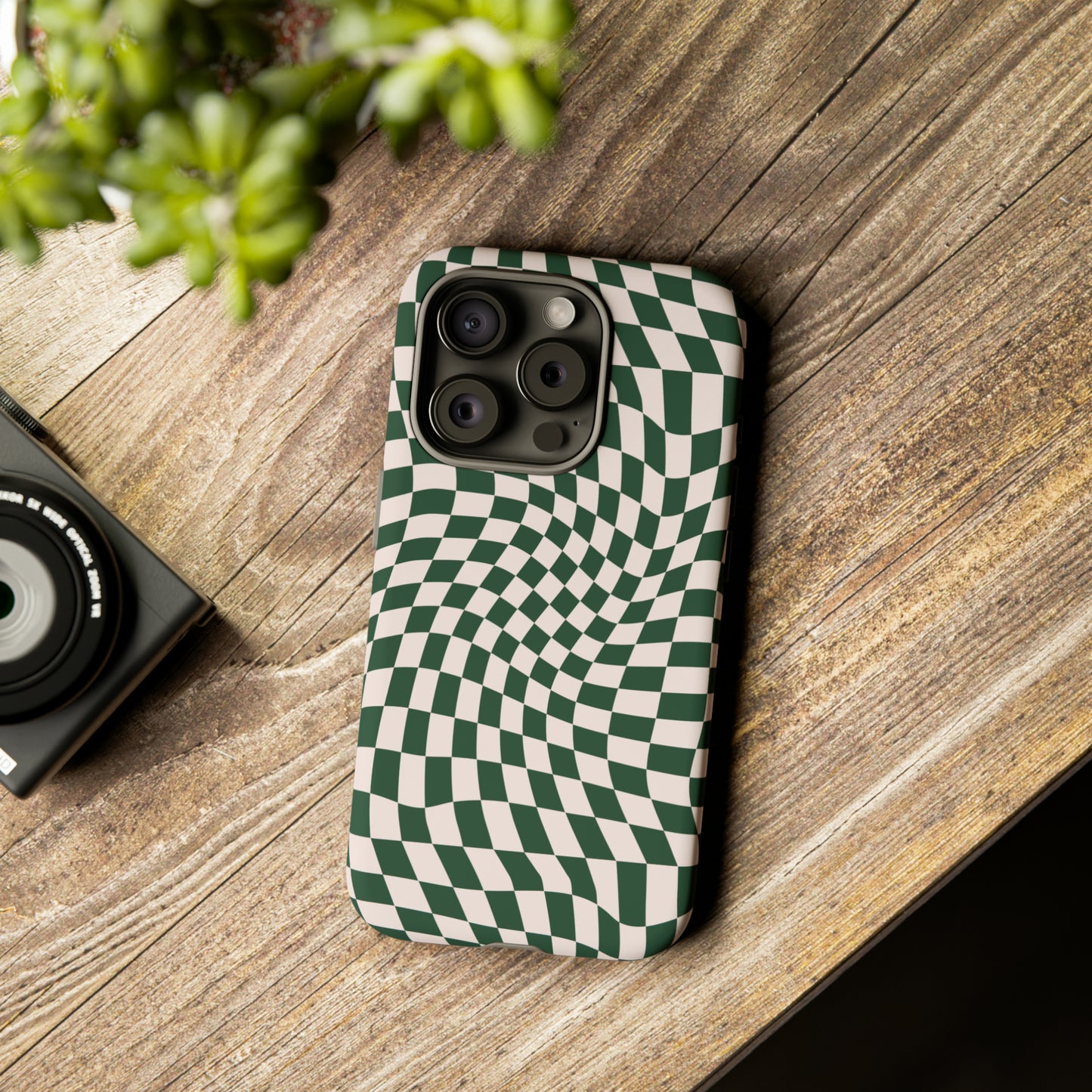 Wavy Forest Green Checkerboard