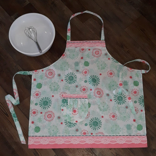 Green and Salmon Apron with Lace